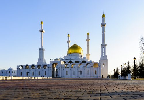 The Nur-Astana Mosque is 40-meter height and symbolizes the age of prophet Mohamed, when the Almighty’s revelation first came upon him and the height of the minarets: 63 meters, the age when he passed away into another world.