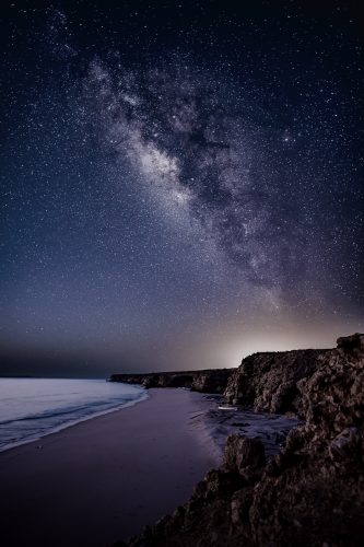 Omanis night under the stars